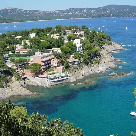 Villa Charming In Cavalaire-sur-mer With Pool *